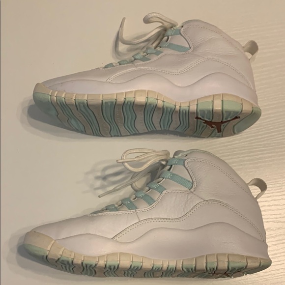 Vintage Air Jordon’s - Picture 3 of 7